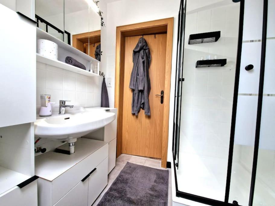 Gemuetliche Wohnung Direkt Am Kuestenkanal! Wardenburg Luaran gambar
